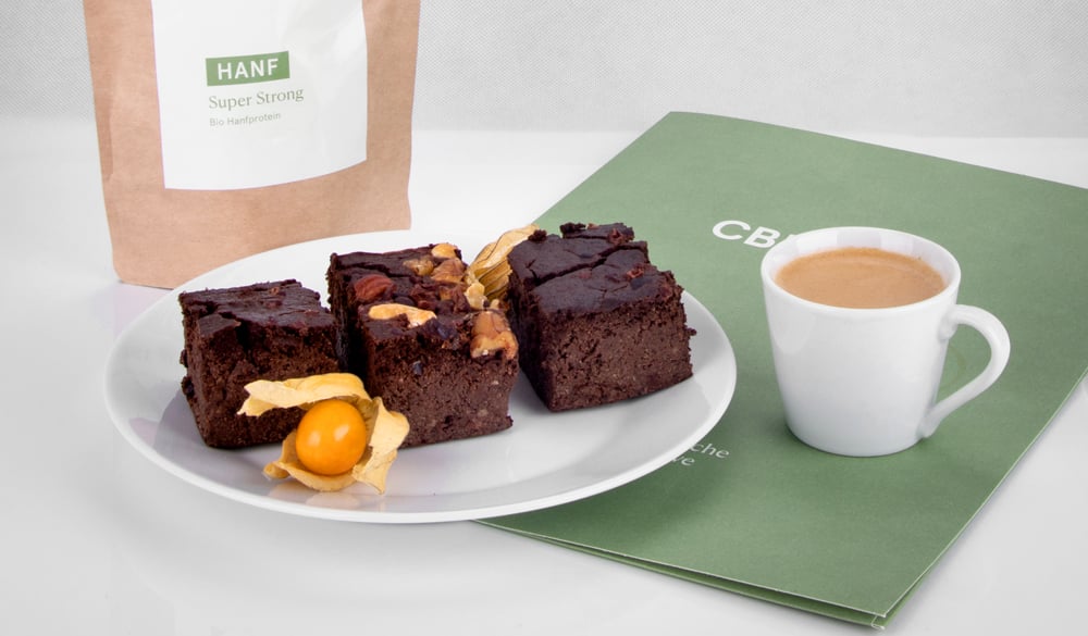 CBD Brownie mit Hanfprotein